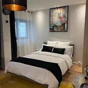 Appartement Cosy 16 Victor Hugo, Paris